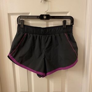 Lululemon Speed Up Shorts Size 4
